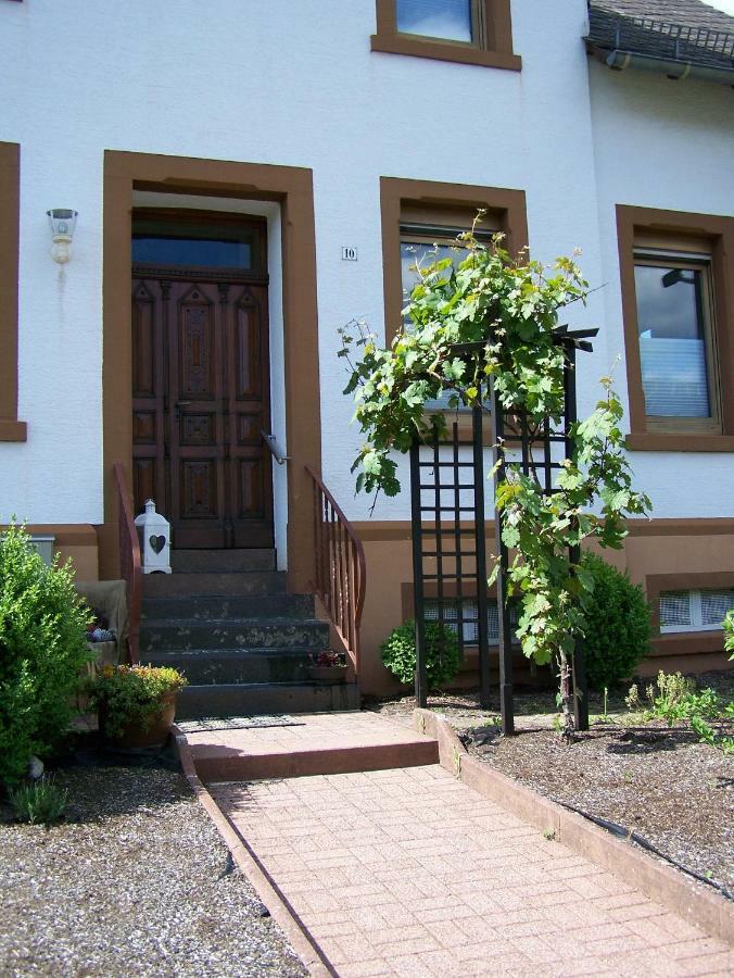Katharina Ferienwohnung Am Eifelsteig Neroth Exterior photo